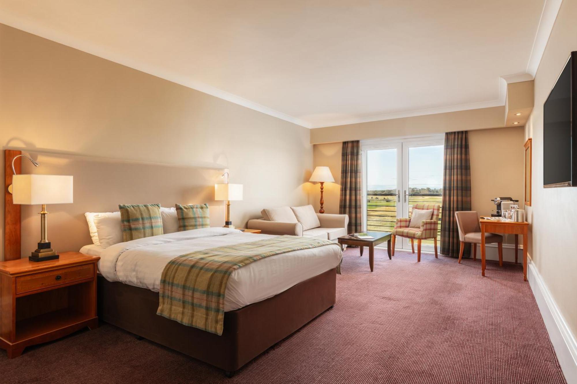 Carnoustie Golf Hotel 'A Bespoke Hotel' Экстерьер фото